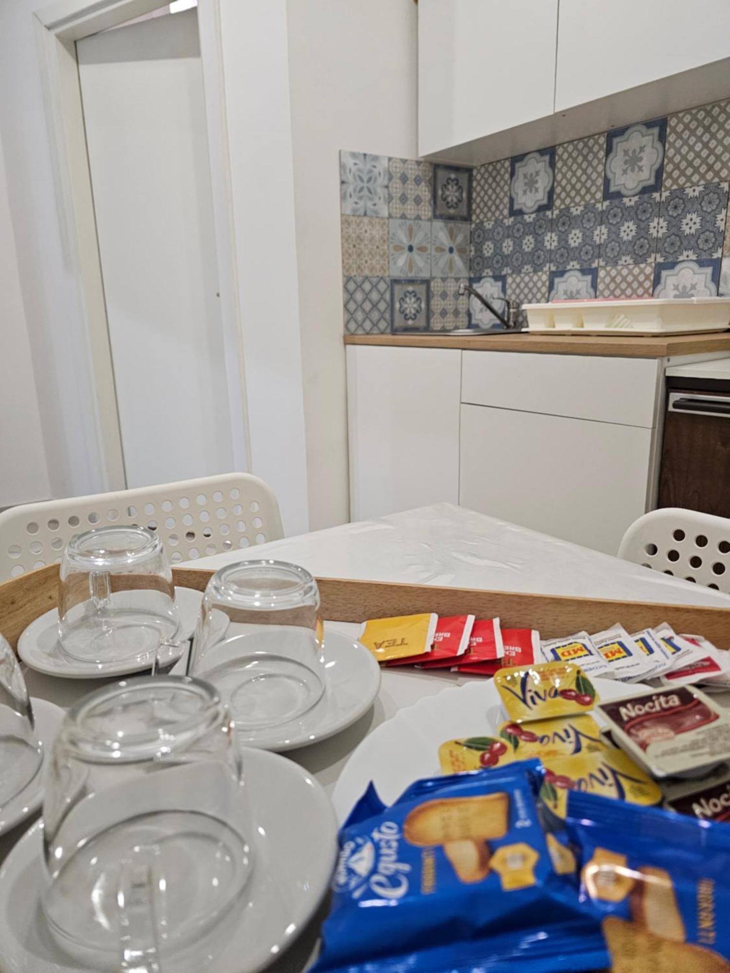 B&B Napoli Centrale Room&Jacuzzi Exterior foto